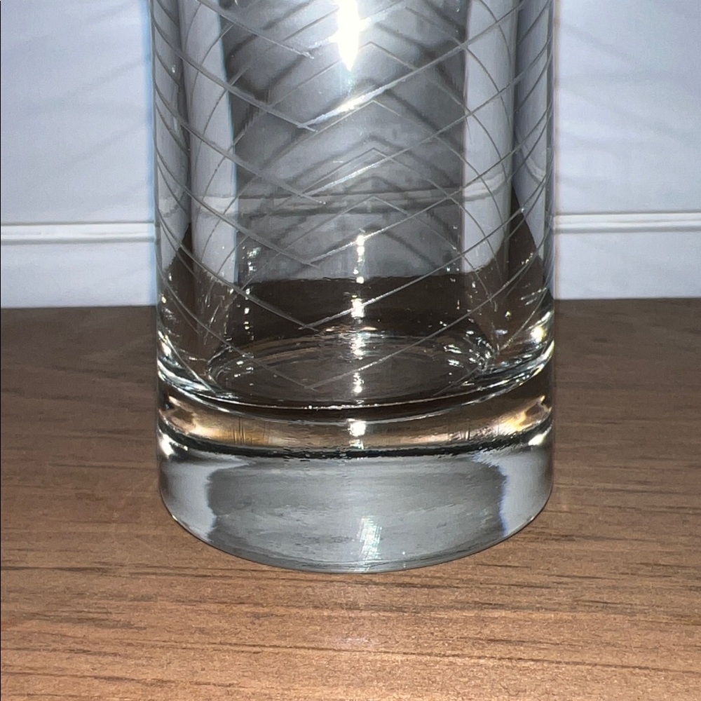 BNIB - Michelob Ultra Pint Glass Set - Picture 7 of 9